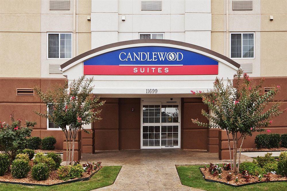 แคนเดิ้ลวูด สวีท โอวอสโซ Hotel Owasso ภายนอก รูปภาพ